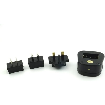 Adattatore Universale Presa Elettrica Italiana a Inglese/Americana/Australiana HFU2T - Compatto e Leggero per Viaggi